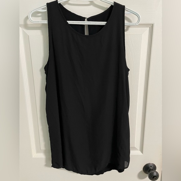 Long RW& Co tank - Picture 3 of 3